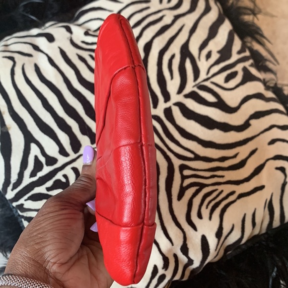 It’s Magic Studio Santa barbara vintage red leather large coin purse 7.5”x5” - Picture 9 of 12